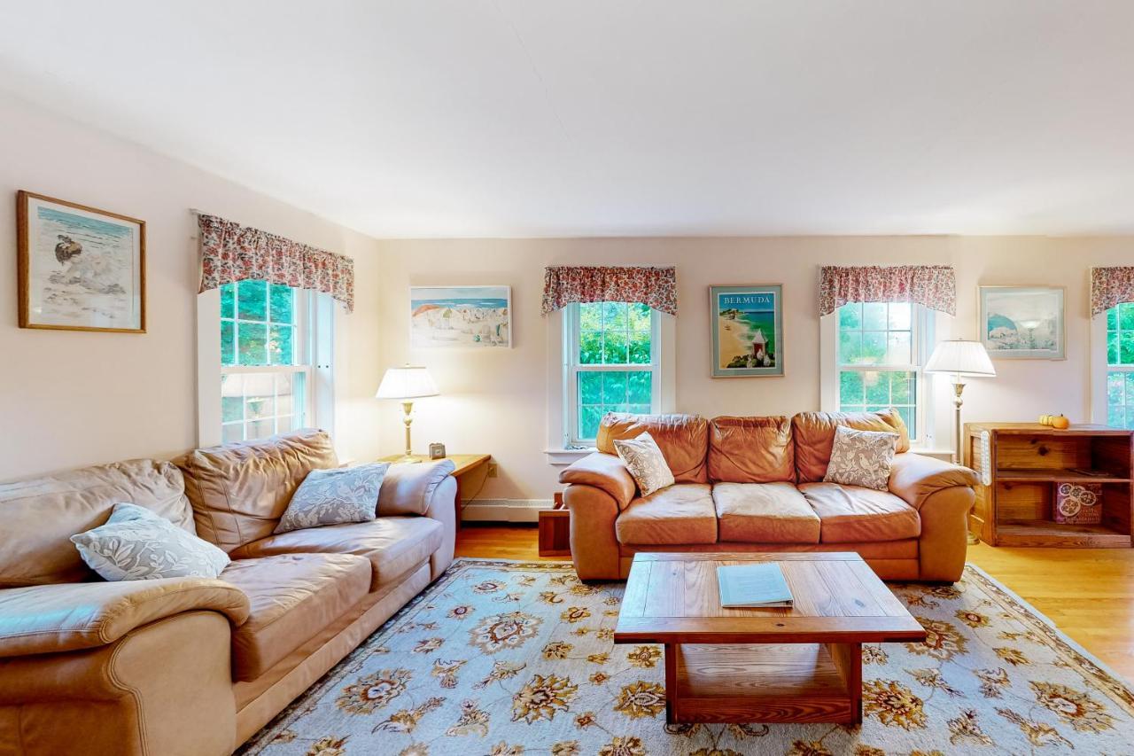 Cape Me Away Villa Gilford Bagian luar foto