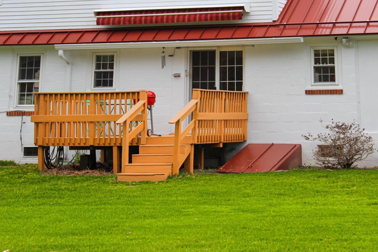 Cape Me Away Villa Gilford Bagian luar foto